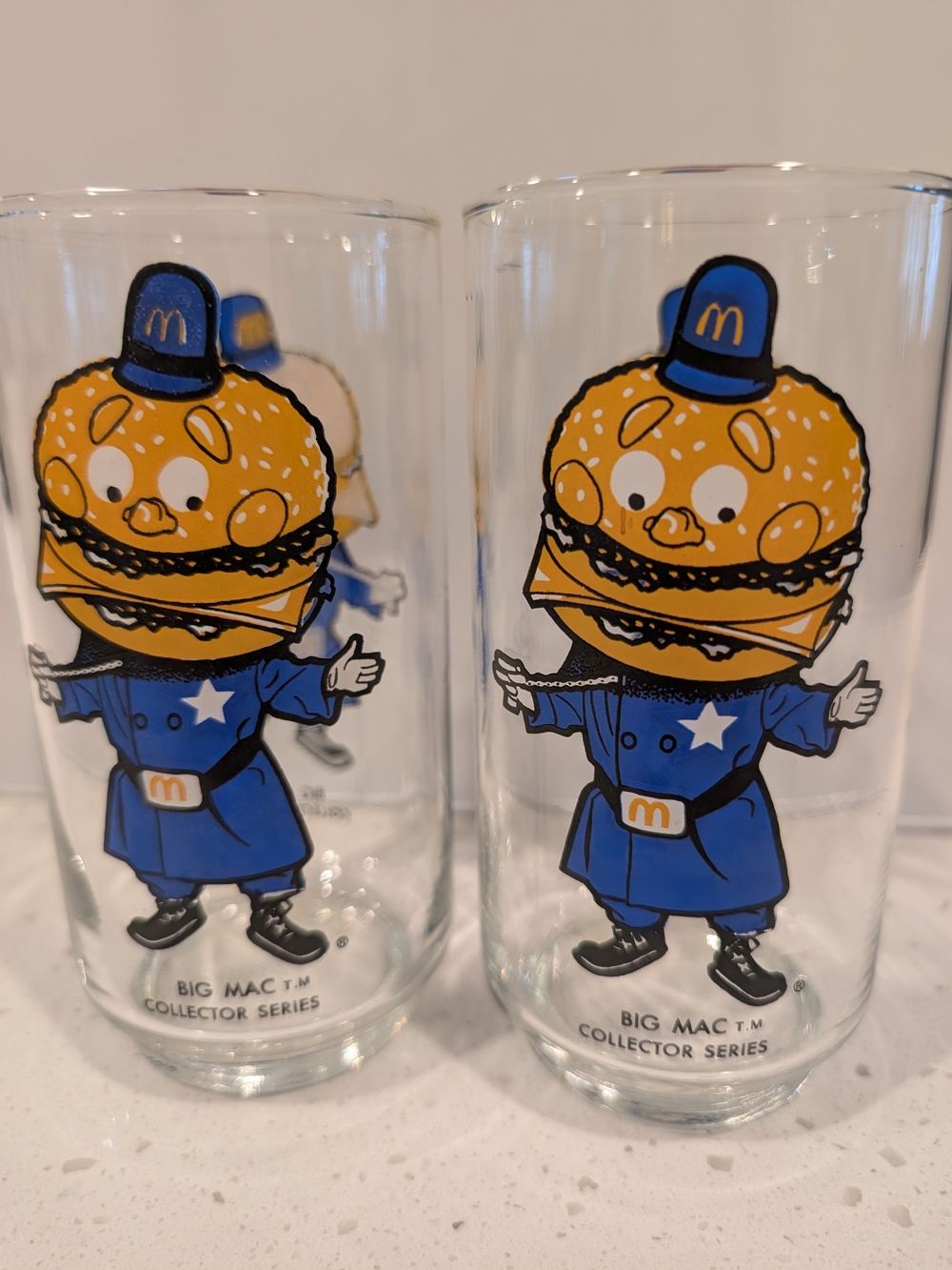 McDonald’s Big Mac Collector Series Clear Glass Tumbler Cup Blue Yellow